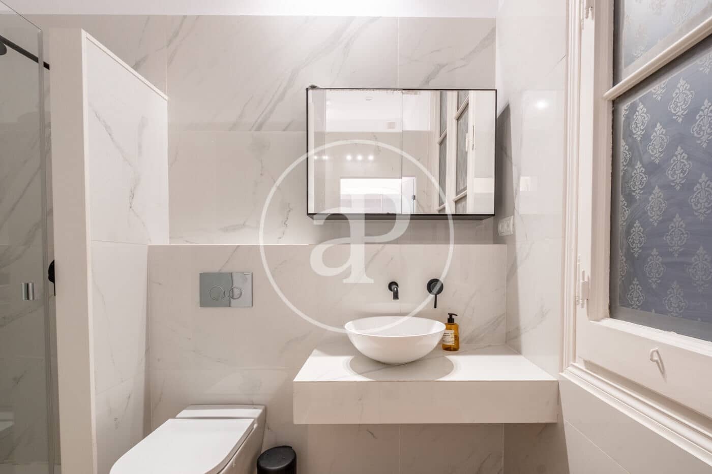 Appartement de 2 chambres à louer à Barcelone ville - 3 146 € (Ref: 9272581)