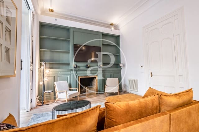 2 soverom Leilighet til leie i La Dreta de L'Eixample, Barcelona by - € 3 146 (Ref: 9272581)