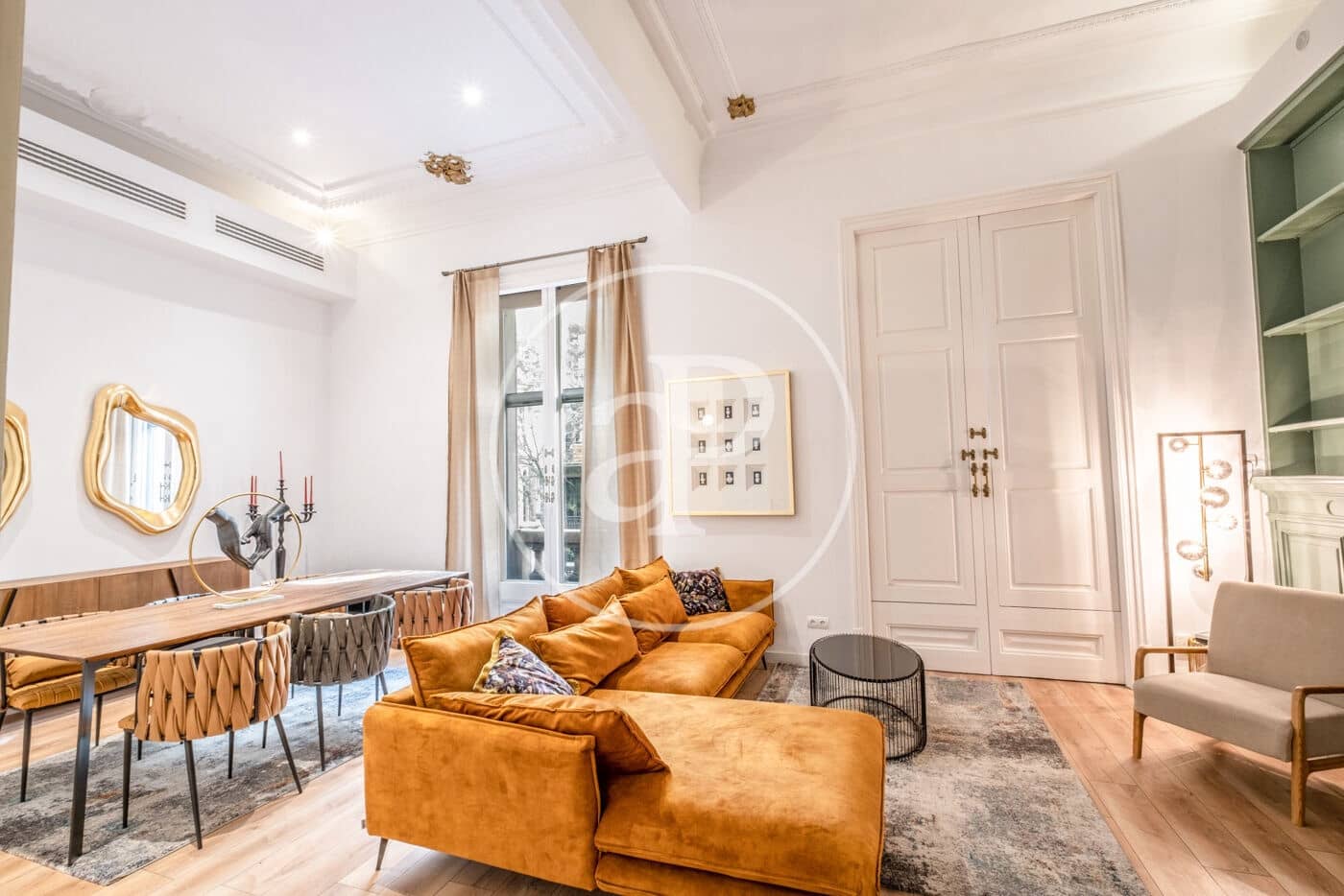 Appartement de 2 chambres à louer à Barcelone ville - 3 146 € (Ref: 9272581)