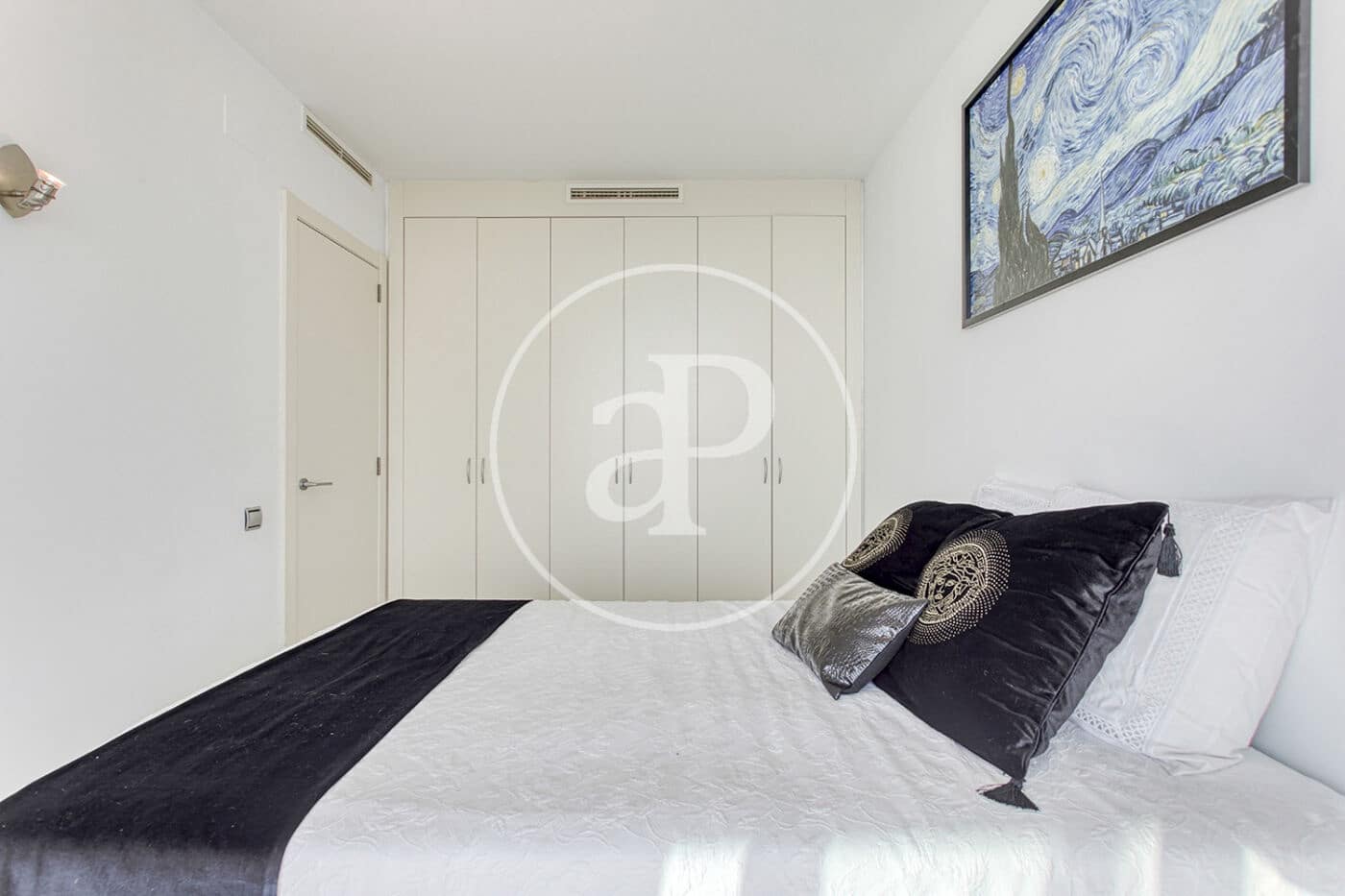 3 sypialnia Apartament na sprzedaż w Miasto Barcelona z basenem - 1 850 000 € (Ref: 9276309)