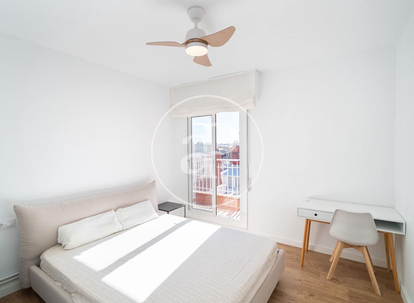 2 sovrum Takvåning till salu i L'Hospitalet de Llobregat - 575 000 € (Ref: 9285197)