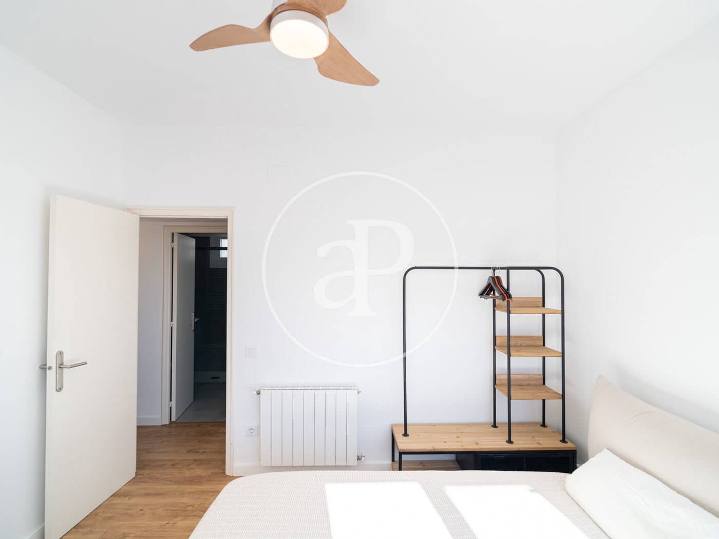 2 sovrum Takvåning till salu i L'Hospitalet de Llobregat - 575 000 € (Ref: 9285197)