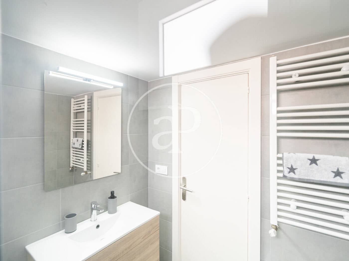 2 sovrum Takvåning till salu i L'Hospitalet de Llobregat - 575 000 € (Ref: 9285197)