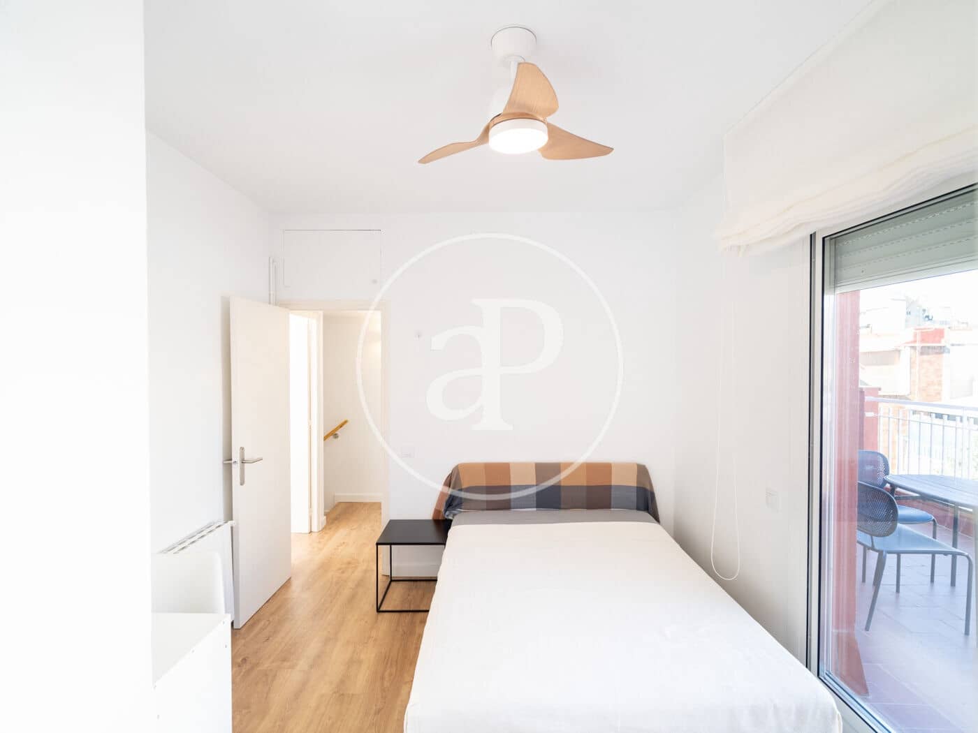 2 sovrum Takvåning till salu i L'Hospitalet de Llobregat - 575 000 € (Ref: 9285197)