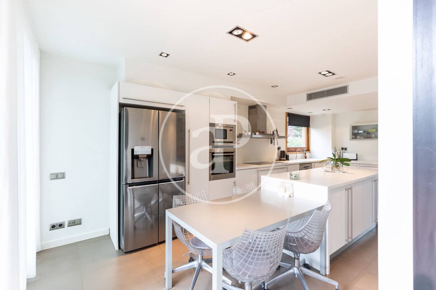 5 soveværelse Villa til salg i Sant Cugat del Valles med swimmingpool - € 1.690.000 (Ref: 9291537)