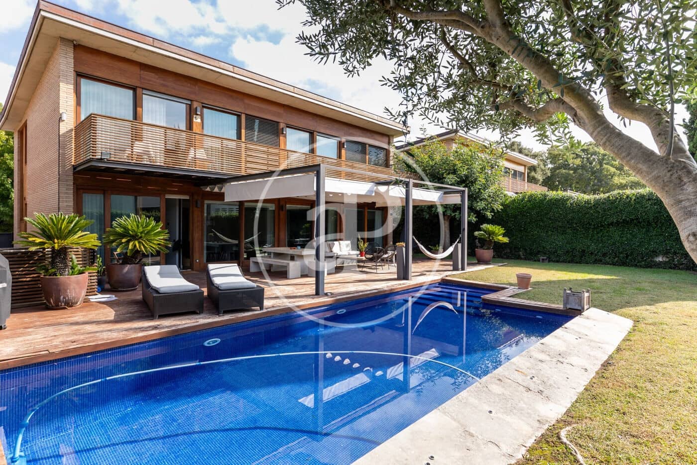 5 soveværelse Villa til salg i Sant Cugat del Valles med swimmingpool - € 1.690.000 (Ref: 9291537)