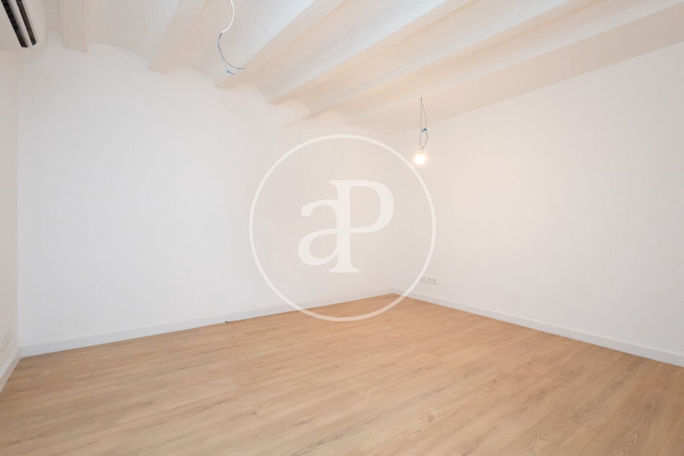 2 sovrum Lägenhet till salu i Barcelona stad - 390 000 € (Ref: 9296865)