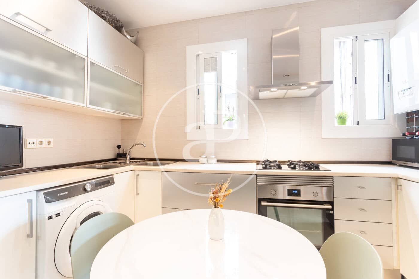 2 bedroom Apartment for rent in Barcelona city - € 1,850 (Ref: 9301030)