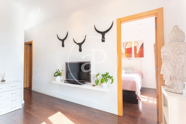 2 soverom Leilighet til leie i El Fort Pienc, Barcelona by - € 1 850 (Ref: 9301030)