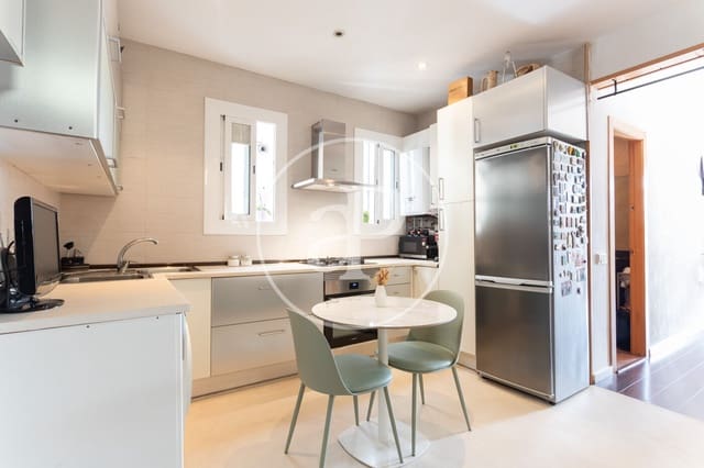 2 soverom Leilighet til leie i El Fort Pienc, Barcelona by - € 1 850 (Ref: 9301030)