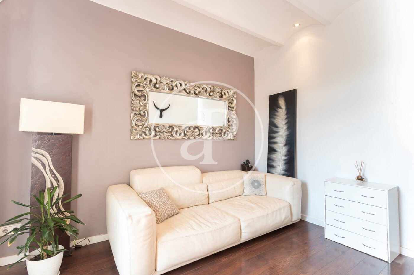 2 bedroom Apartment for rent in Barcelona city - € 1,850 (Ref: 9301030)