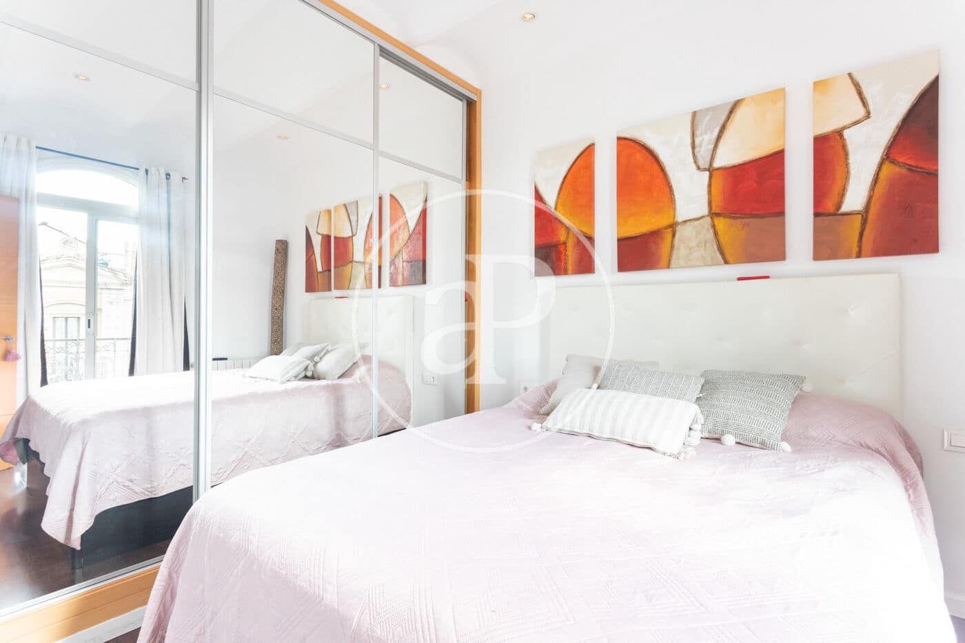 2 bedroom Apartment for rent in Barcelona city - € 1,850 (Ref: 9301030)