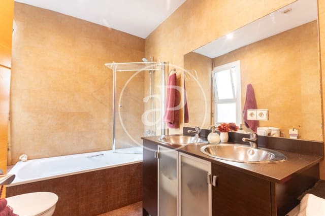 2 soverom Leilighet til leie i El Fort Pienc, Barcelona by - € 1 850 (Ref: 9301030)