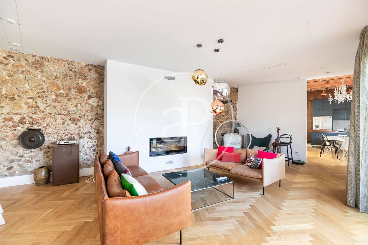 5 soveværelse Villa til leje i Barcelona by med swimmingpool - € 8.000 (Ref: 9301032)