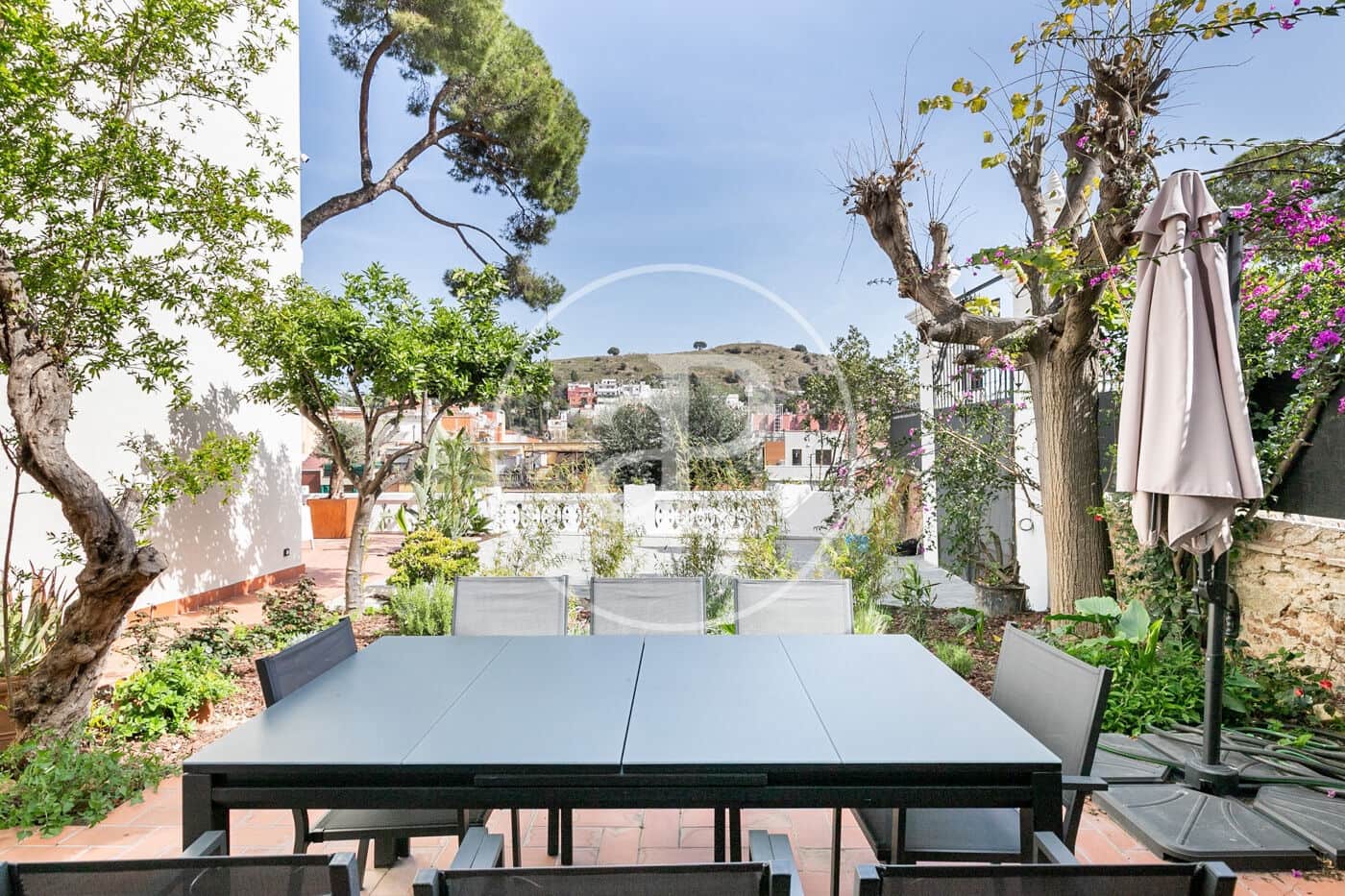 5 soveværelse Villa til leje i Barcelona by med swimmingpool - € 8.000 (Ref: 9301032)