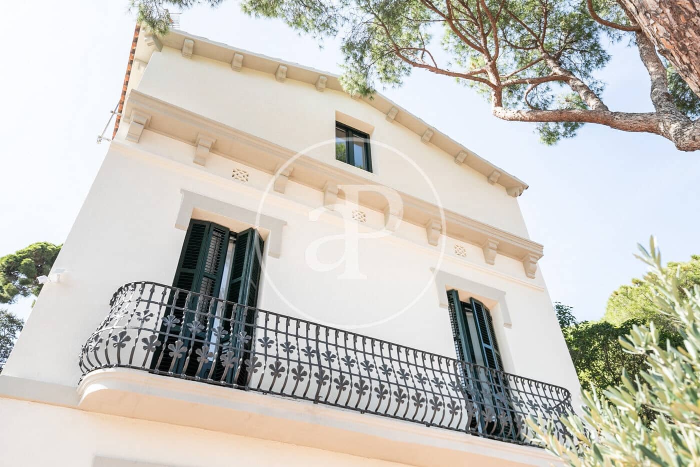 5 soveværelse Villa til leje i Barcelona by med swimmingpool - € 8.000 (Ref: 9301032)