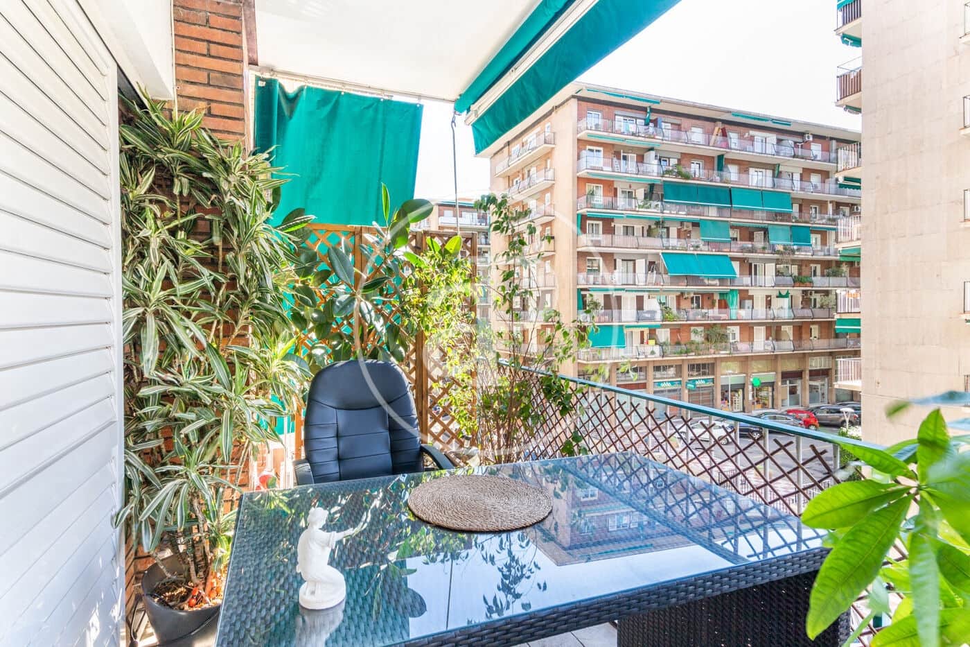 4 sypialnia Apartament do wynajęcia w Miasto Barcelona - 2 600 € (Ref: 9301036)