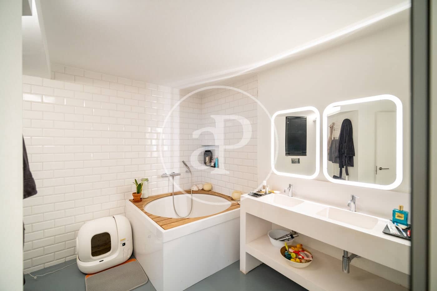 3 slaapkamer Appartement te koop in Barcelona stad - € 1.250.000 (Ref: 9301037)