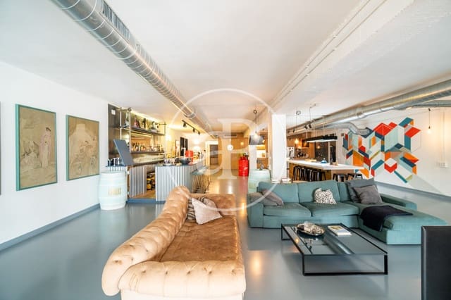 3 sovrum Lägenhet till salu i El Poblenou, Barcelona stad - 1 250 000 € (Ref: 9301037)