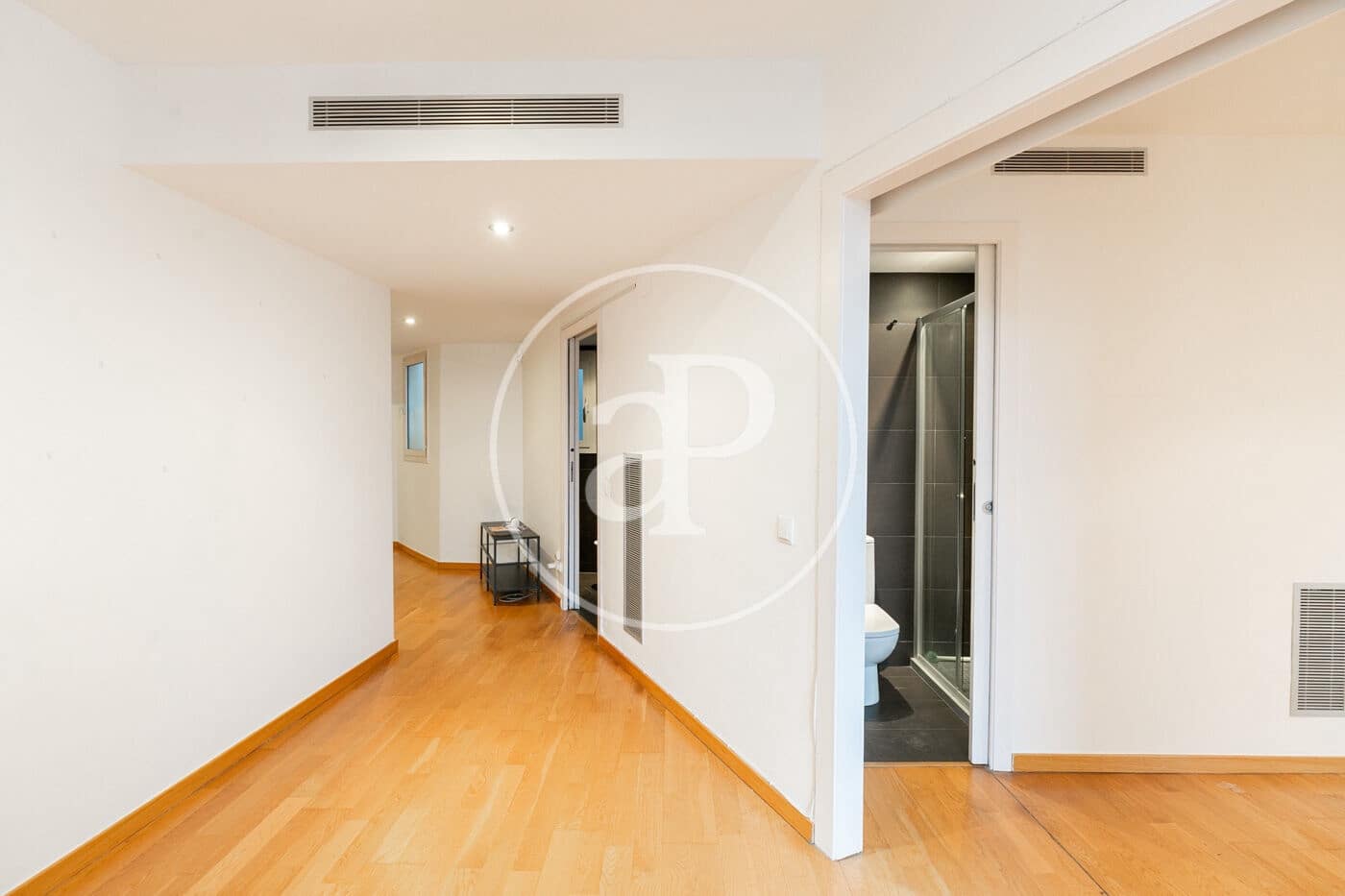 2 soveværelse Penthouse til salg i Barcelona by - € 665.000 (Ref: 9303510)