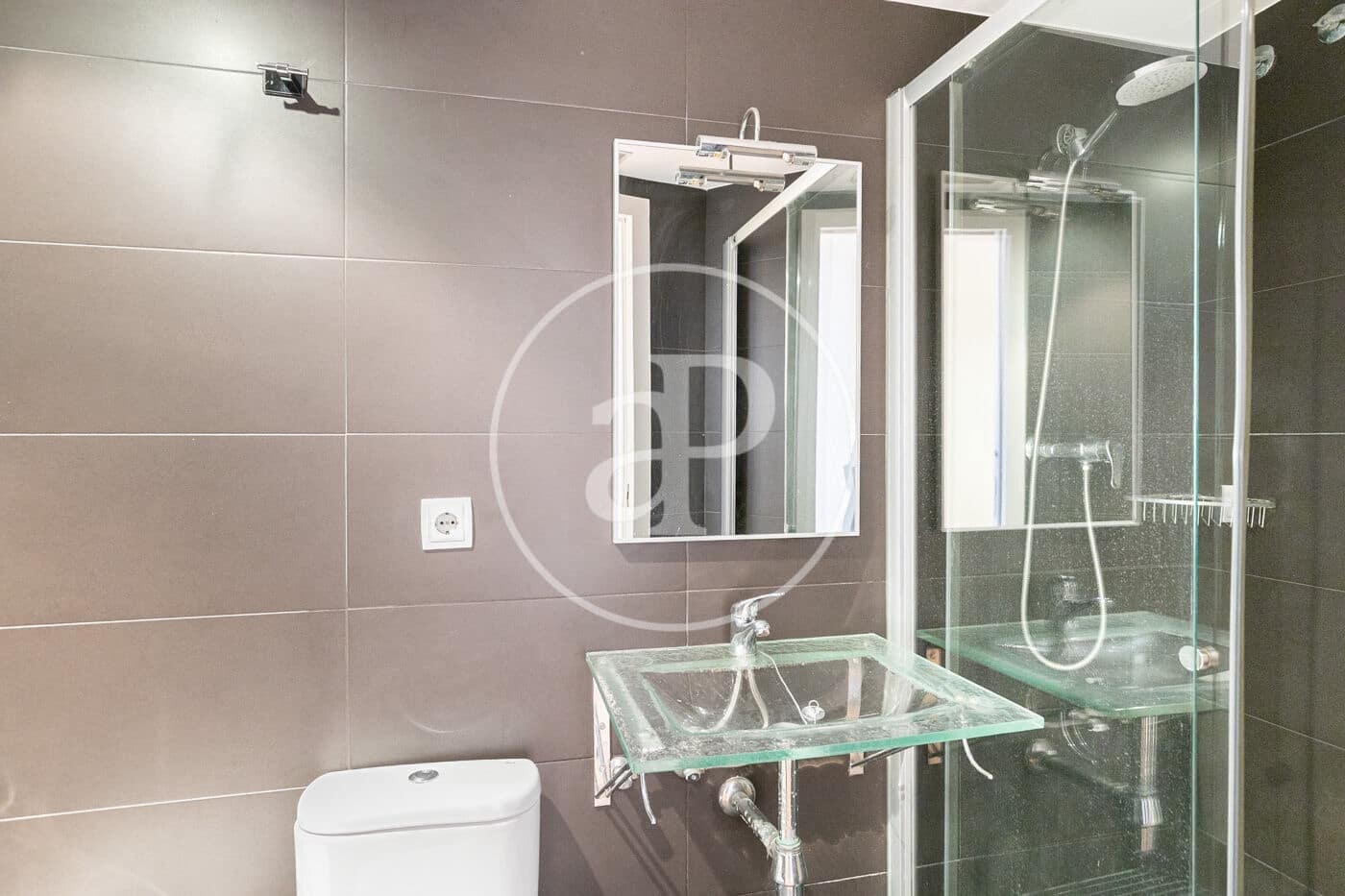 2 soveværelse Penthouse til salg i Barcelona by - € 665.000 (Ref: 9303510)