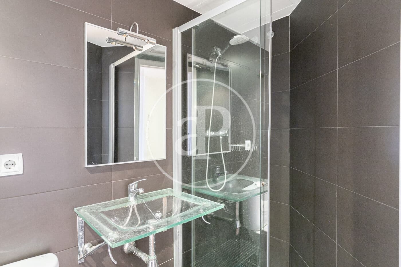 2 soveværelse Penthouse til salg i Barcelona by - € 665.000 (Ref: 9303510)