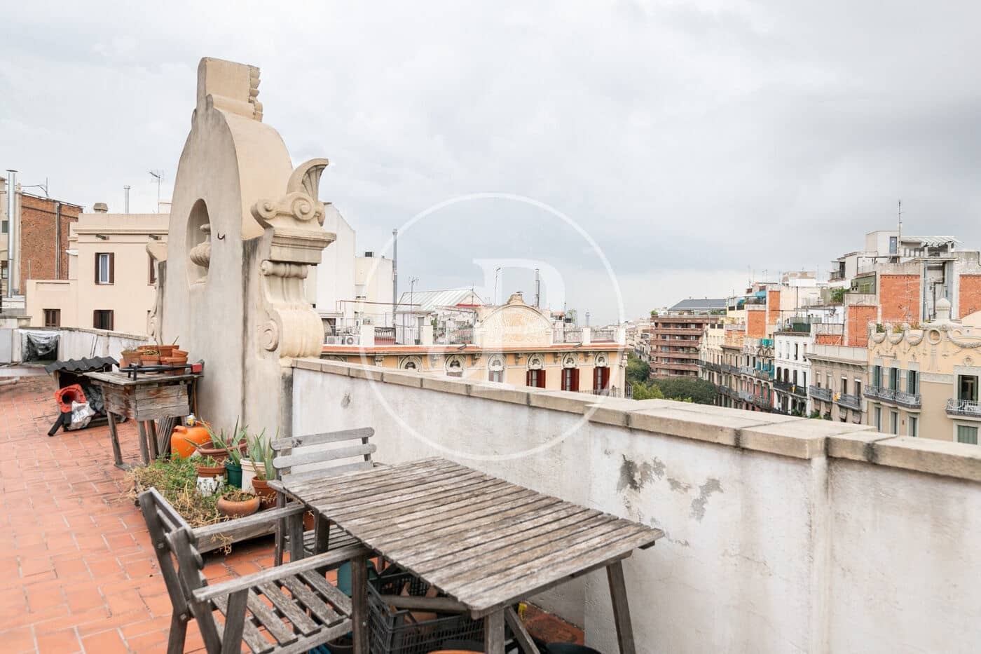 2 soveværelse Penthouse til salg i Barcelona by - € 665.000 (Ref: 9303510)