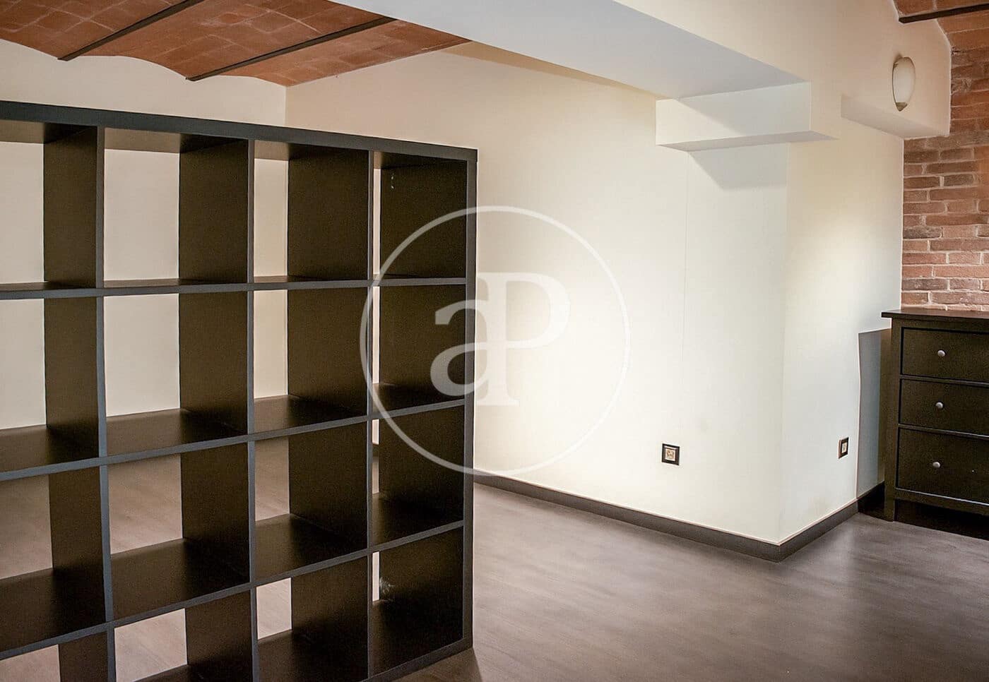 2 bedroom Apartment for sale in Barcelona city - € 345,000 (Ref: 9303513)