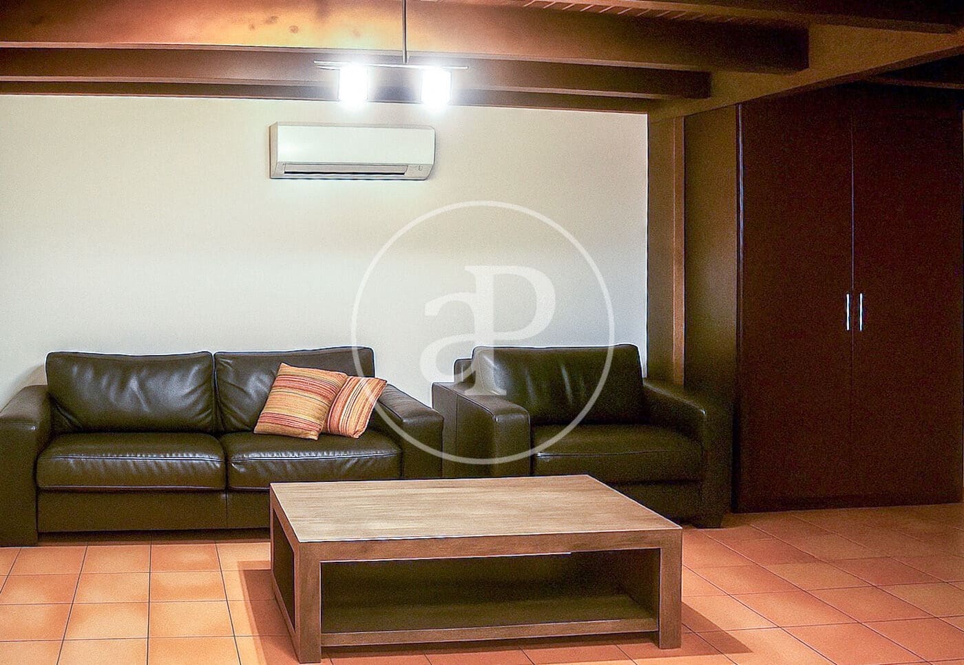 2 bedroom Apartment for sale in Barcelona city - € 345,000 (Ref: 9303513)