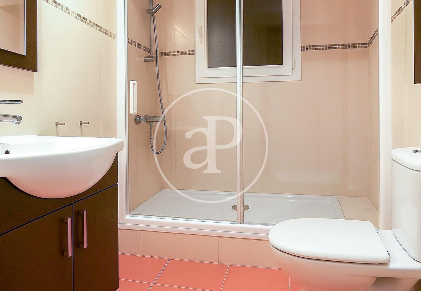 2 bedroom Apartment for sale in Barcelona city - € 345,000 (Ref: 9303513)