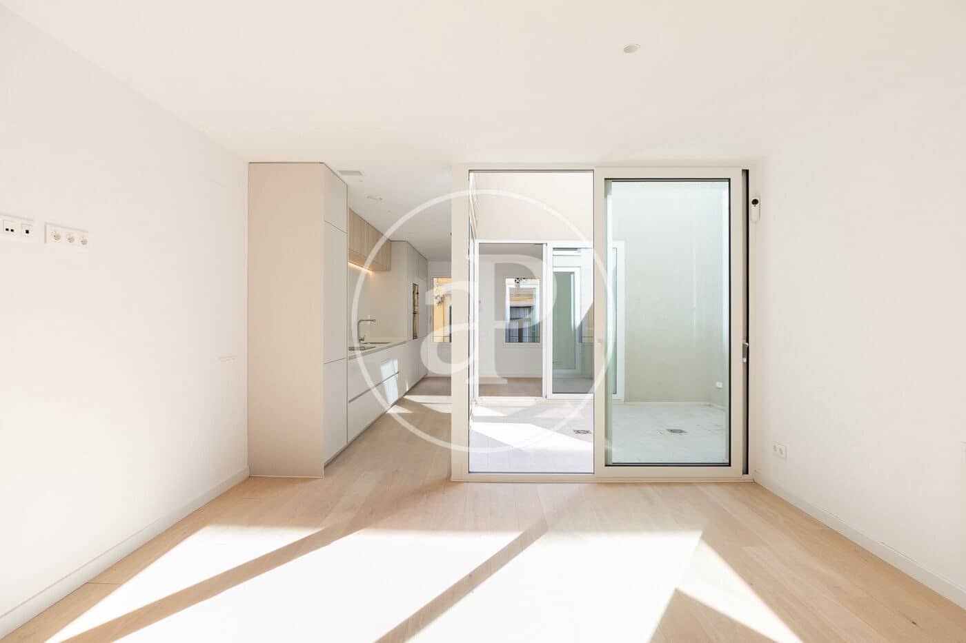 4 makuuhuone Kattohuoneisto myytävänä paikassa Barcelona kaupunki - 890 000 € (Ref: 9303516)