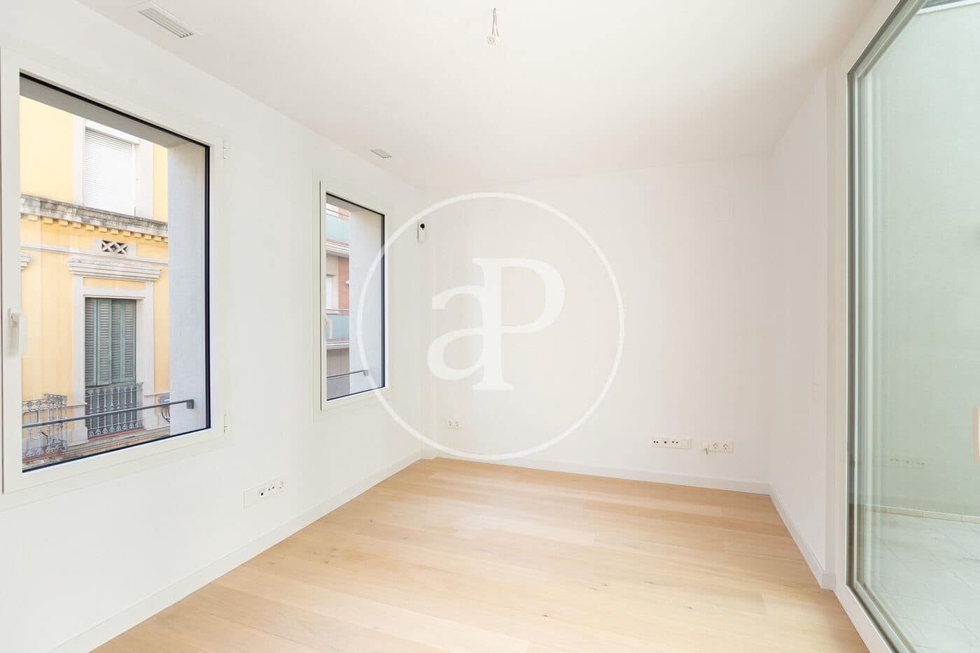 4 makuuhuone Kattohuoneisto myytävänä paikassa Barcelona kaupunki - 890 000 € (Ref: 9303516)