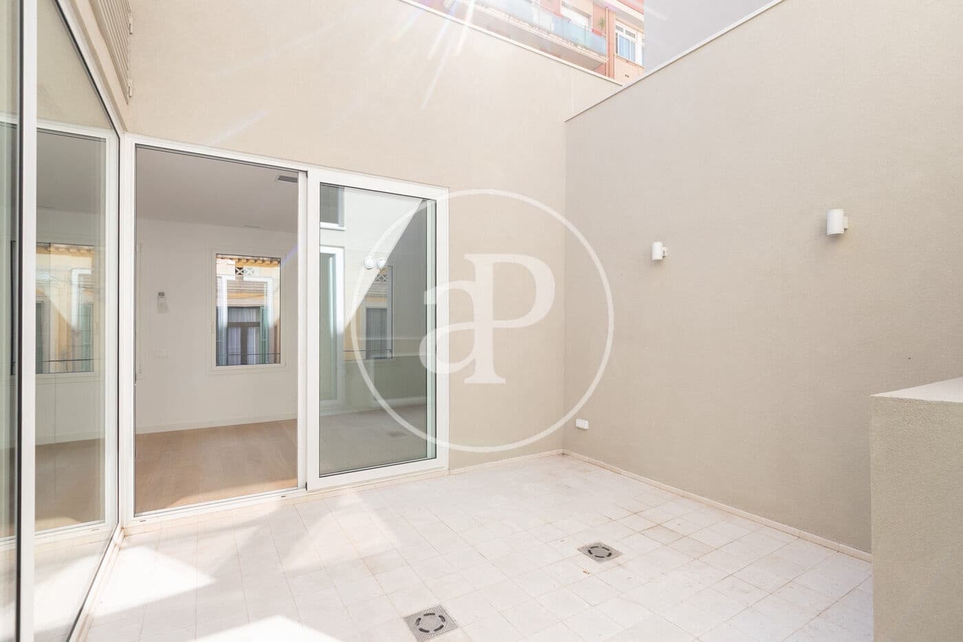 4 makuuhuone Kattohuoneisto myytävänä paikassa Barcelona kaupunki - 890 000 € (Ref: 9303516)