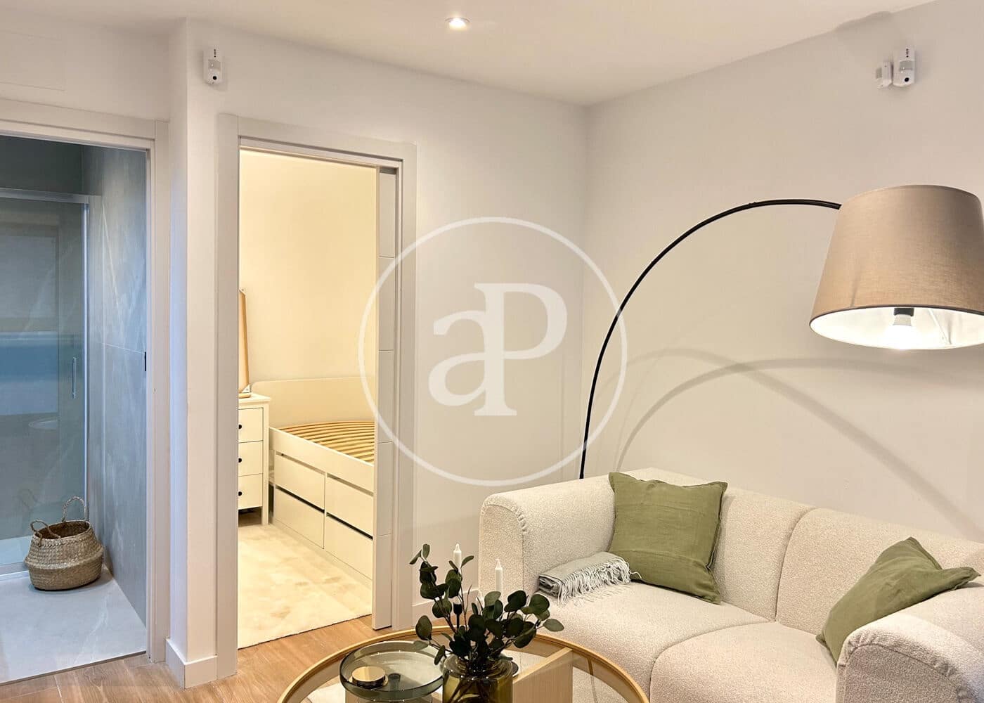 1 sypialnia Willa do wynajęcia w Miasto Barcelona - 1 300 € (Ref: 9303517)