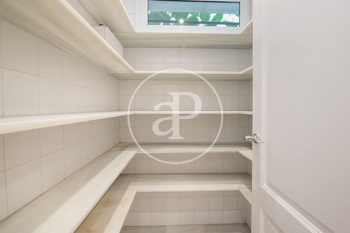 5 slaapkamer Villa te huur in Barcelona stad met zwembad - € 12.500 (Ref: 9303518)