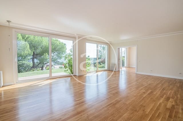 5 soveværelse Villa til leje i Pedralbes, Barcelona by med swimmingpool - € 12.500 (Ref: 9303518)