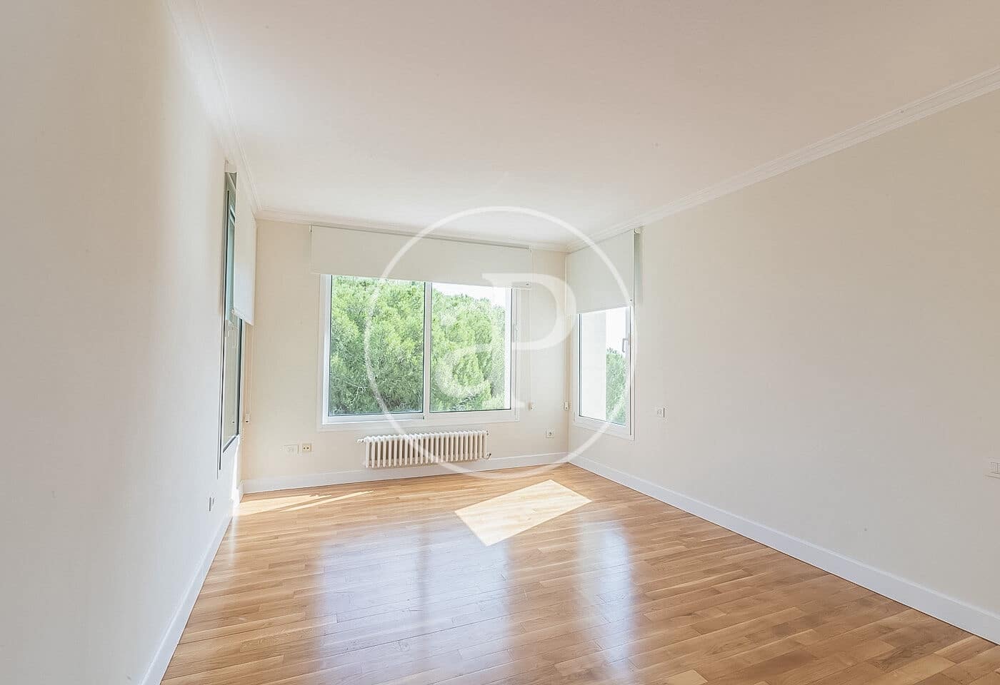 5 slaapkamer Villa te huur in Barcelona stad met zwembad - € 12.500 (Ref: 9303518)