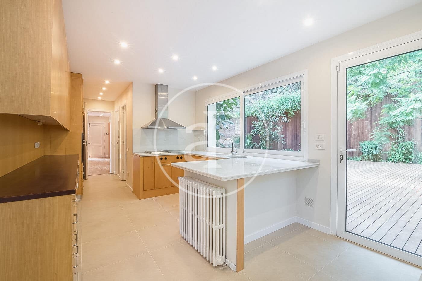 5 slaapkamer Villa te huur in Barcelona stad met zwembad - € 12.500 (Ref: 9303518)