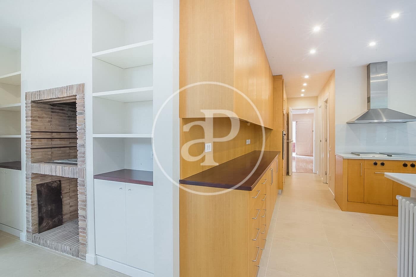 5 slaapkamer Villa te huur in Barcelona stad met zwembad - € 12.500 (Ref: 9303518)