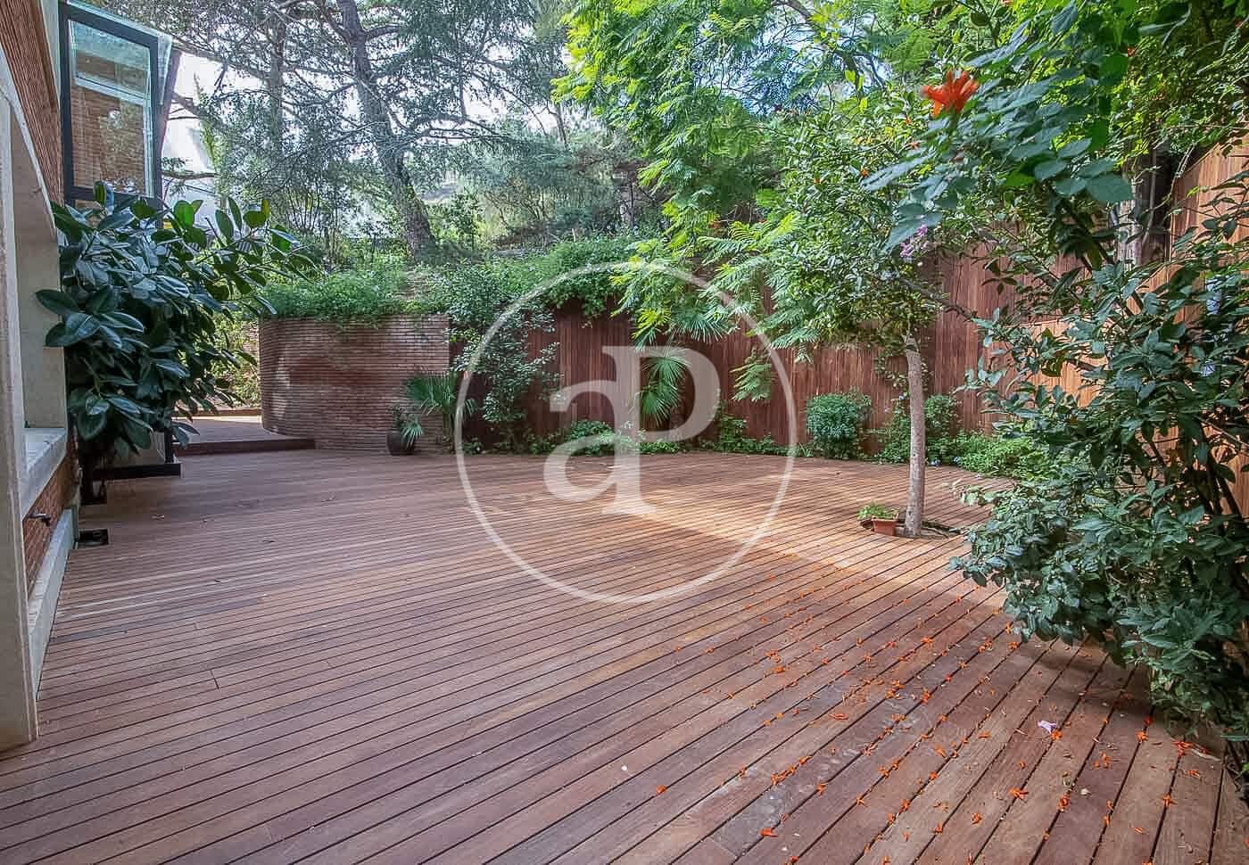5 slaapkamer Villa te huur in Barcelona stad met zwembad - € 12.500 (Ref: 9303518)