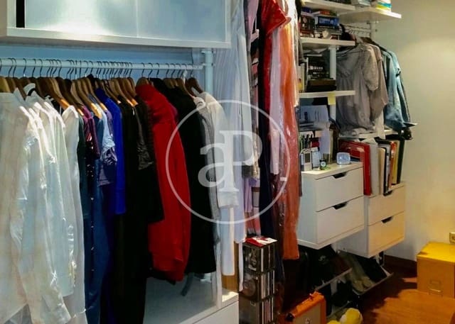 3 bedroom Apartment for rent in El Putxet i El Farró, Barcelona city - € 1,605 (Ref: 9308490)