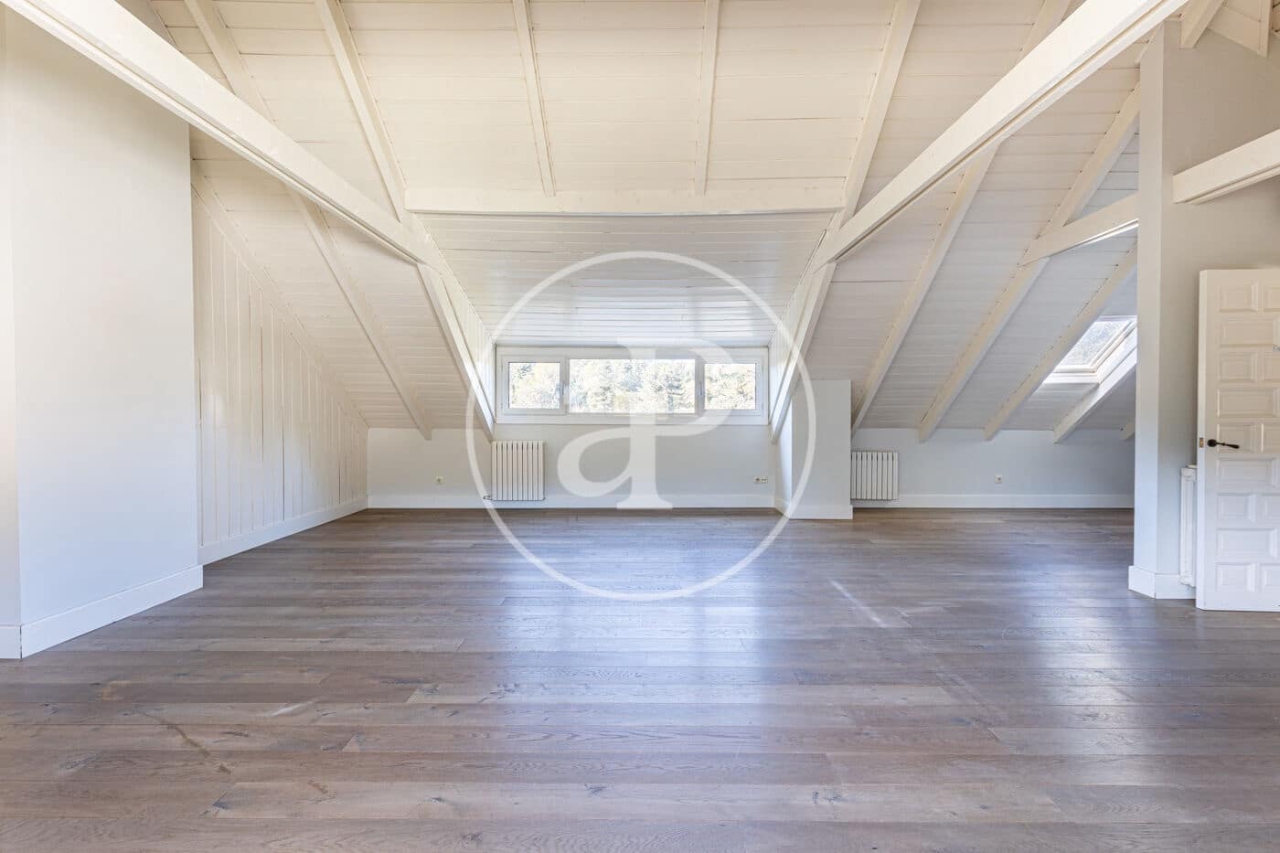 6 makuuhuone Huvila vuokrattavana paikassa Sant Cugat del Valles mukana uima-altaan - 6 900 € (Ref: 9310875)