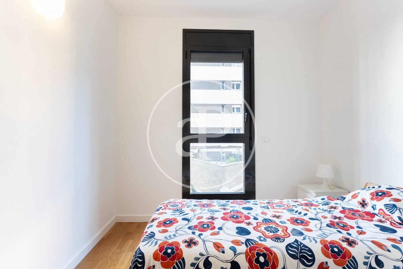 3 soveværelse Lejlighed til leje i Barcelona by - € 2.500 (Ref: 9312844)