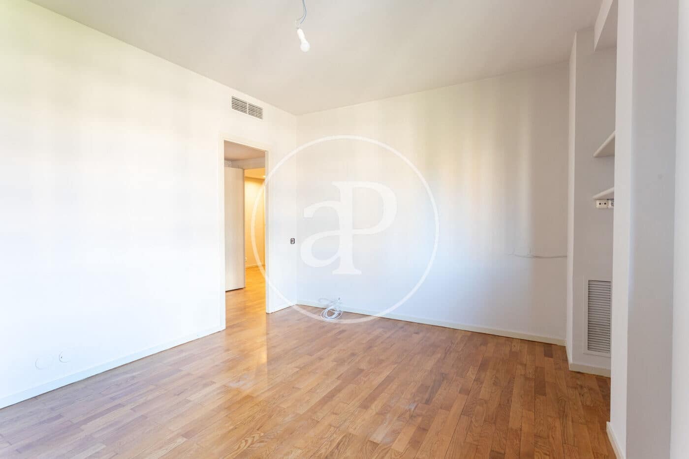 4 bedroom Penthouse for rent in Barcelona city - € 4,900 (Ref: 9312846)