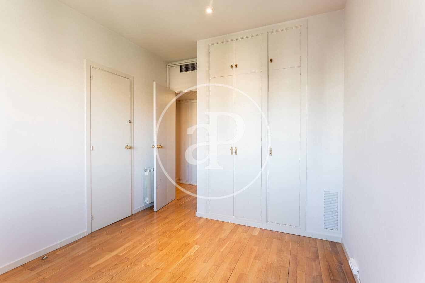 4 bedroom Penthouse for rent in Barcelona city - € 4,900 (Ref: 9312846)