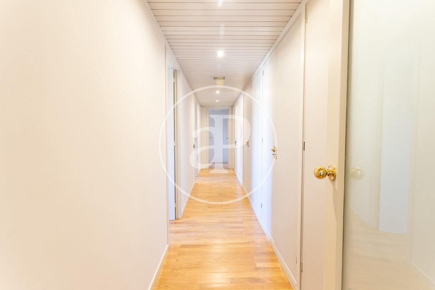 4 bedroom Penthouse for rent in Barcelona city - € 4,900 (Ref: 9312846)