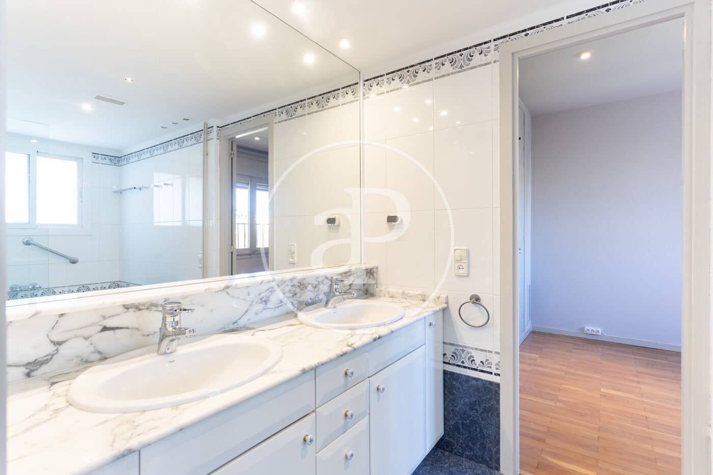 4 bedroom Penthouse for rent in Barcelona city - € 4,900 (Ref: 9312846)