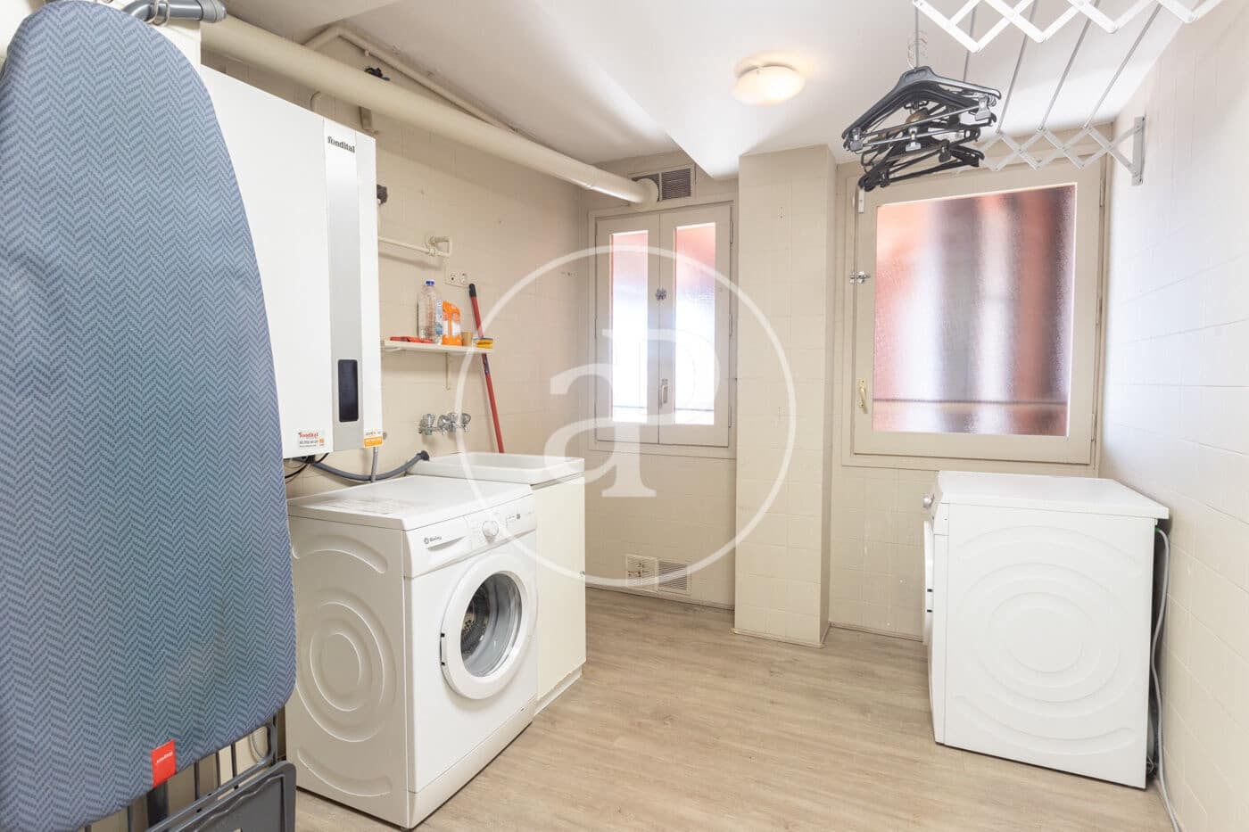 4 bedroom Penthouse for rent in Barcelona city - € 4,900 (Ref: 9312846)