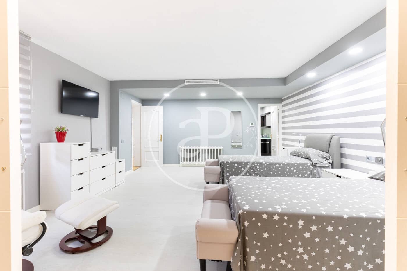 5 slaapkamer Villa te koop in Cerdanyola del Valles met zwembad - € 932.000 (Ref: 9312848)