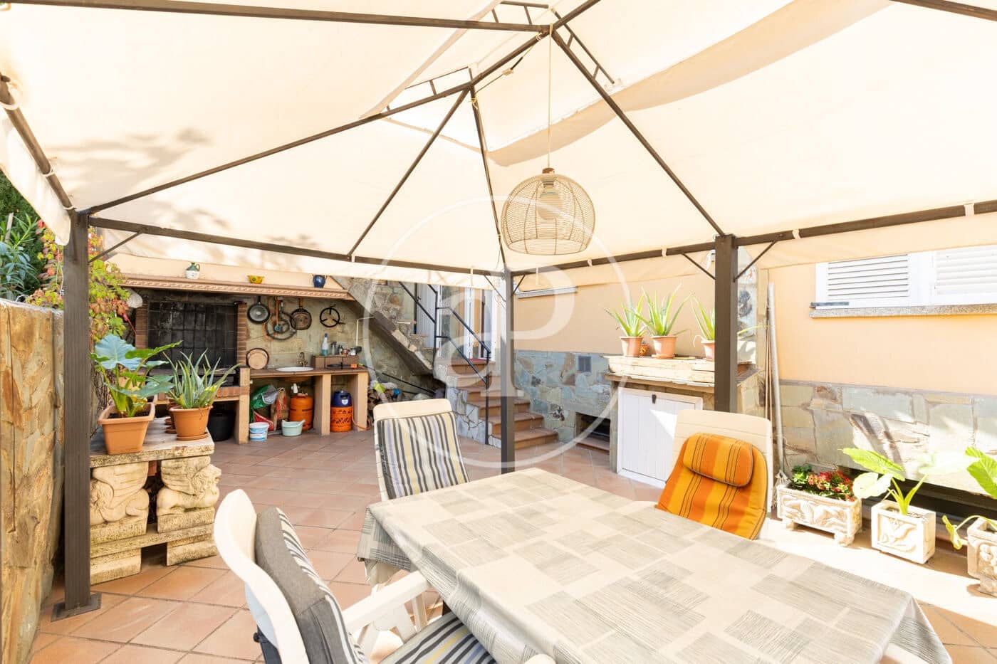 5 slaapkamer Villa te koop in Cerdanyola del Valles met zwembad - € 932.000 (Ref: 9312848)